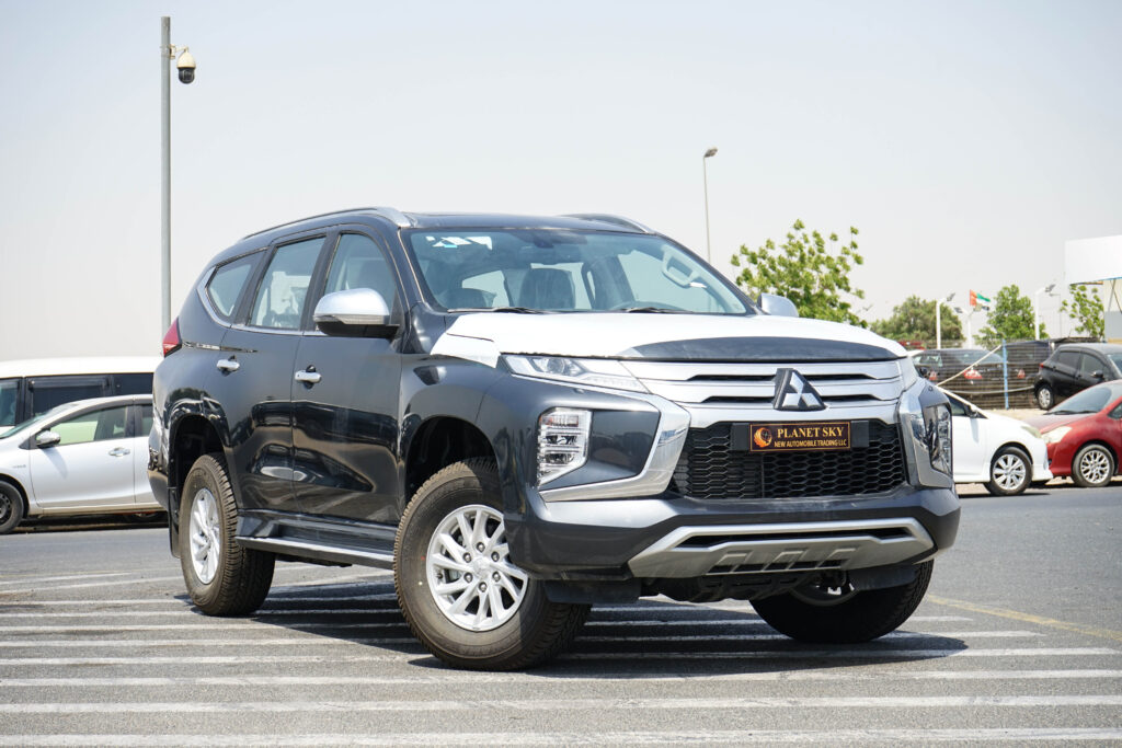 MITSUBISHI PAJERO SPORT 2.5L DIESEL 4WD A/T 7 SEATER – MID OPTION 2023 MODEL