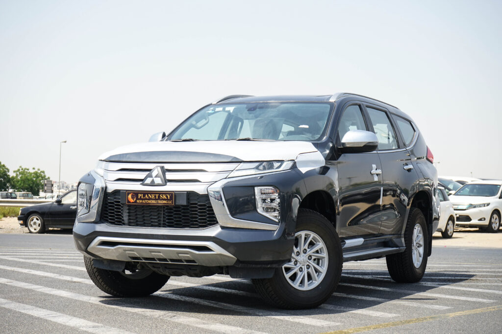 MITSUBISHI PAJERO SPORT 2.5L DIESEL 4WD A/T 7 SEATER – MID OPTION 2023 MODEL